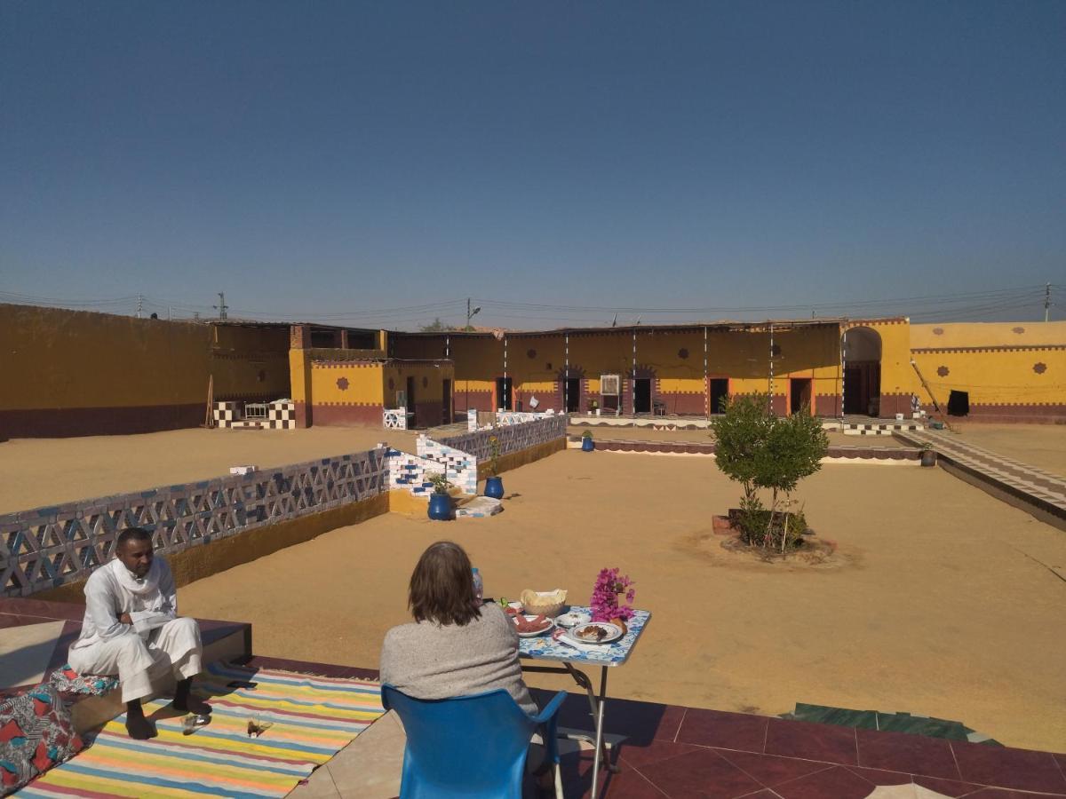 Catalonia Guest House Aswan Buitenkant foto
